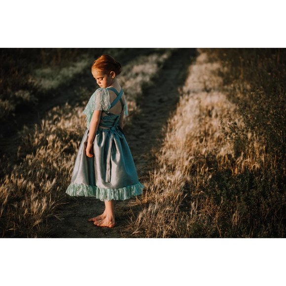 Girls vintage Teal flowy flutter sleeve dress Grow flower princess style dress - Picture 4 of 10